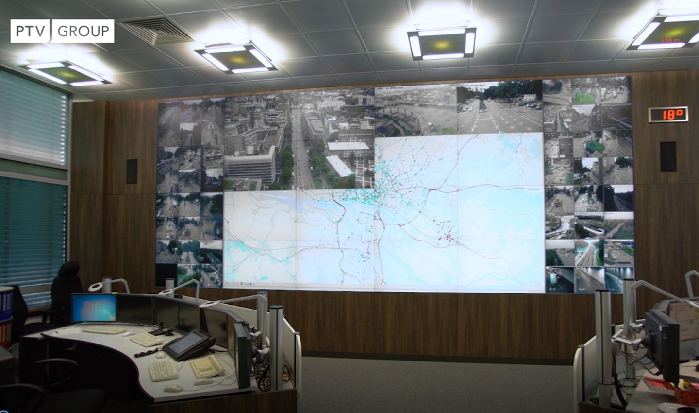 An image of a traffic control center in Hamburg.