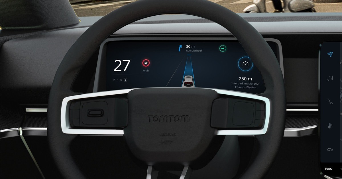 Why Digital Speedometers Appear to Update Slowly | TomTom Newsroom